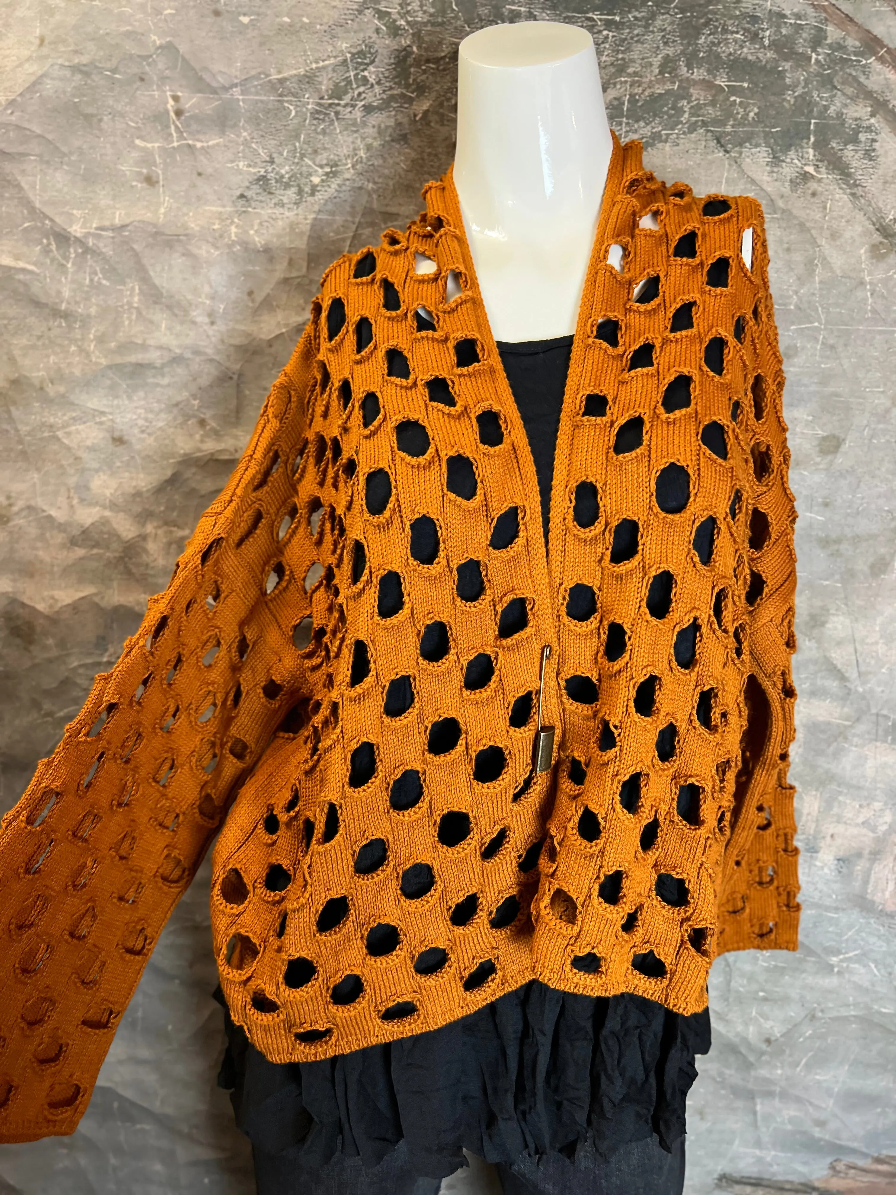5200 Holiday Knit Cardi-Burlwood