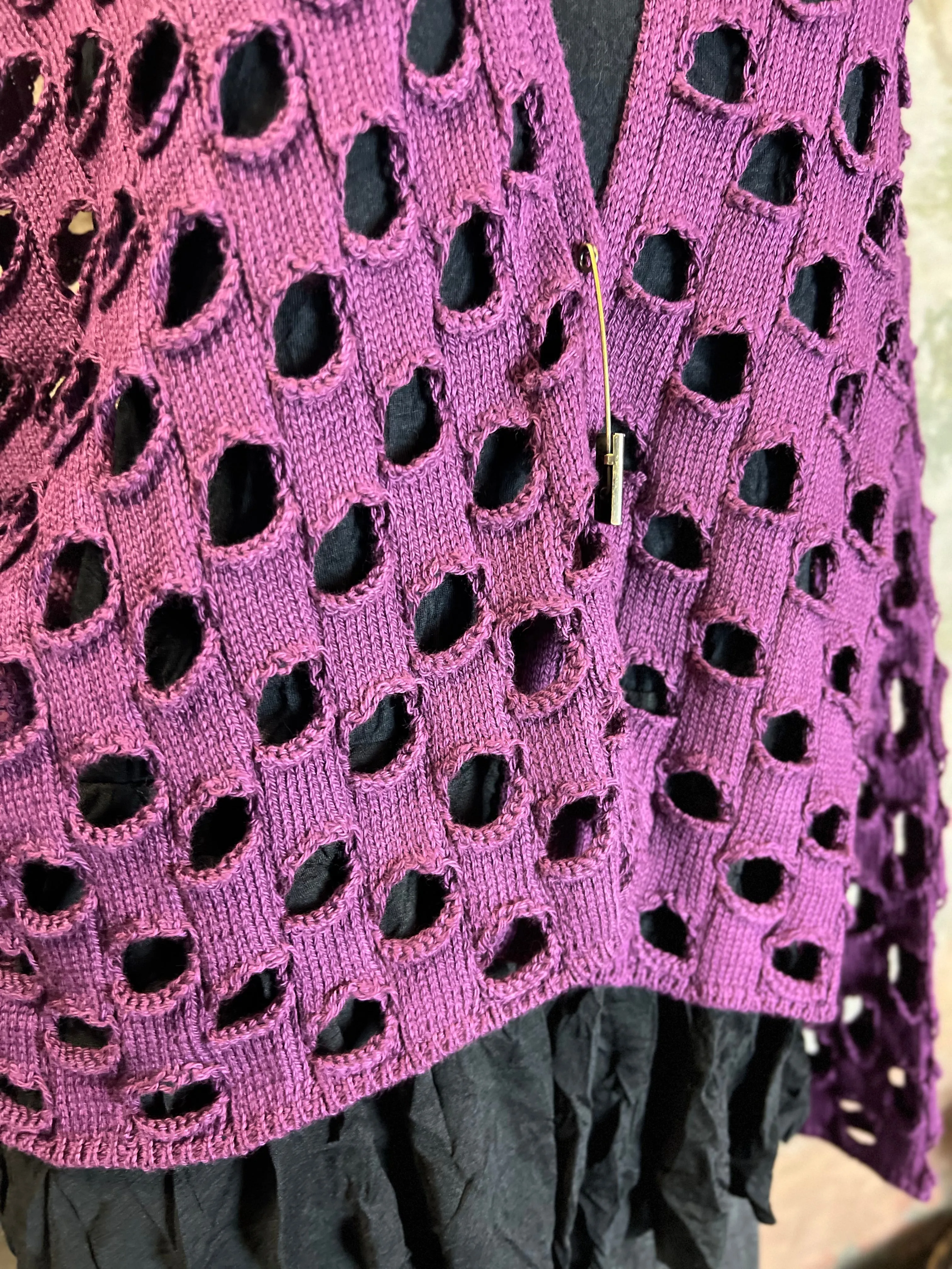 5200 Holiday Knit Cardi-Eggplant
