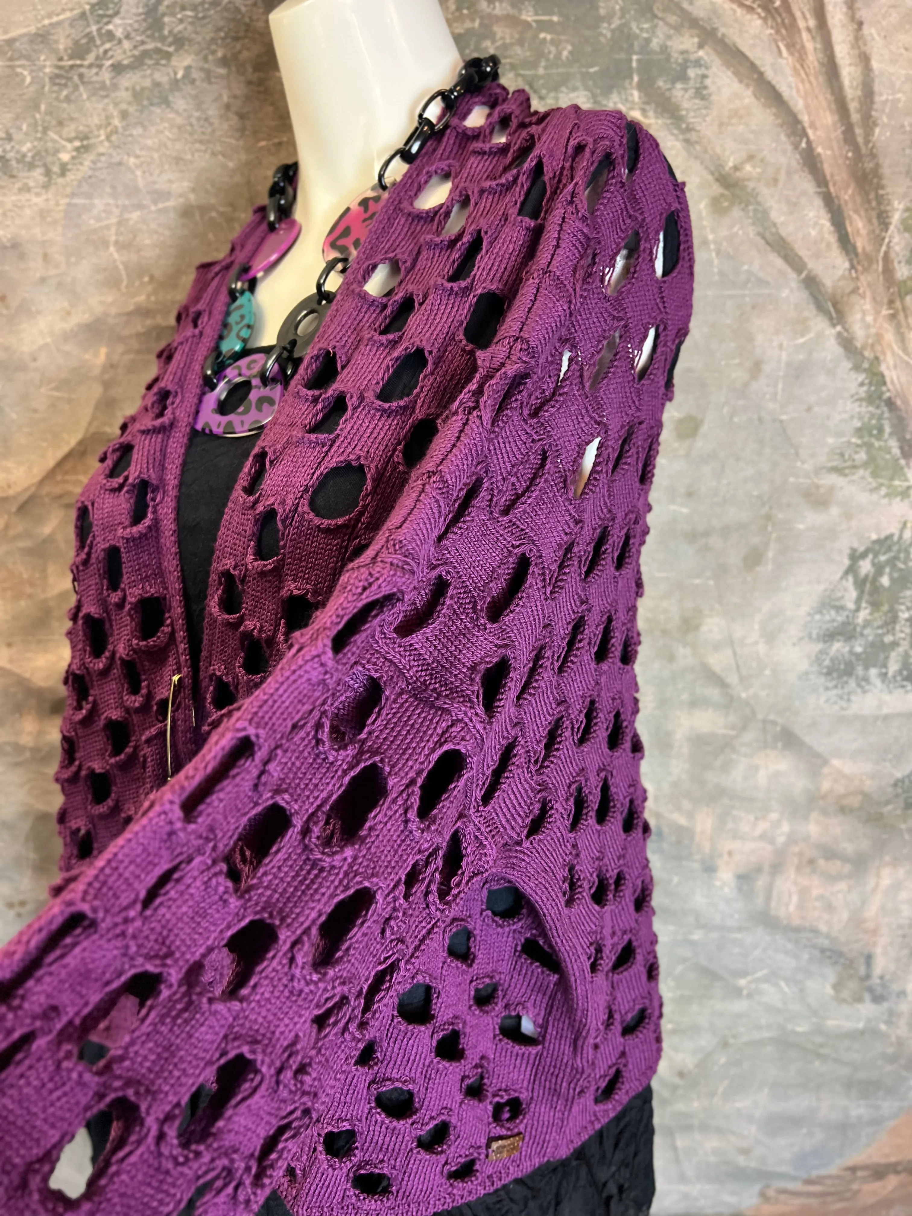 5200 Holiday Knit Cardi-Eggplant
