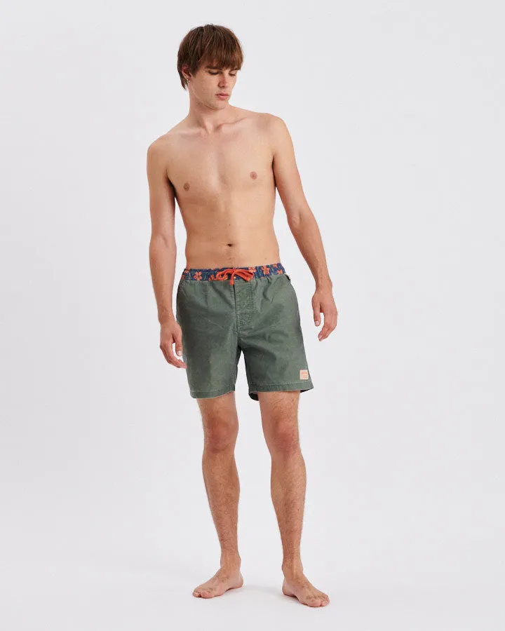Holiday 16" Trunk - Fatigue