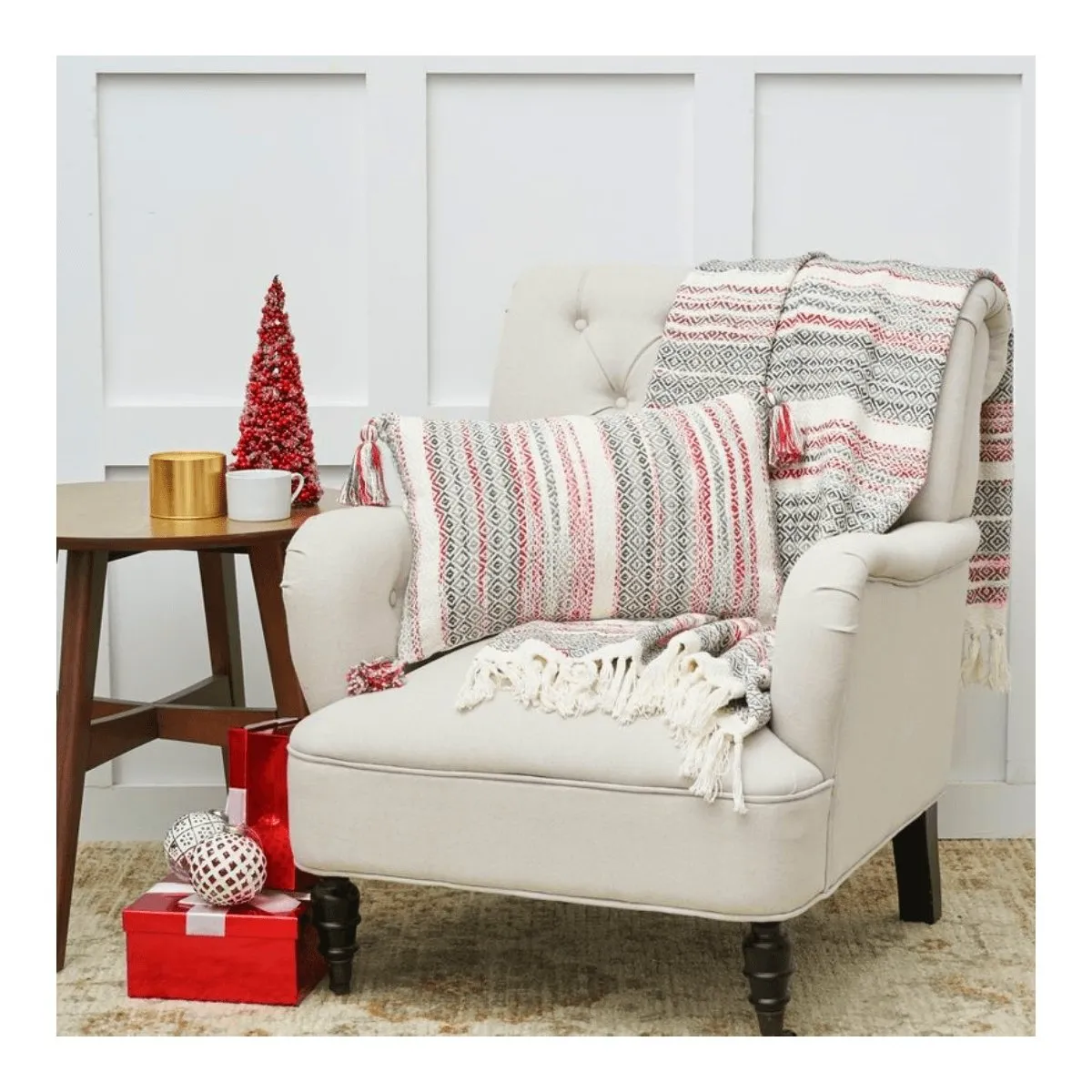 Red & Grey Nordic Weave Throw