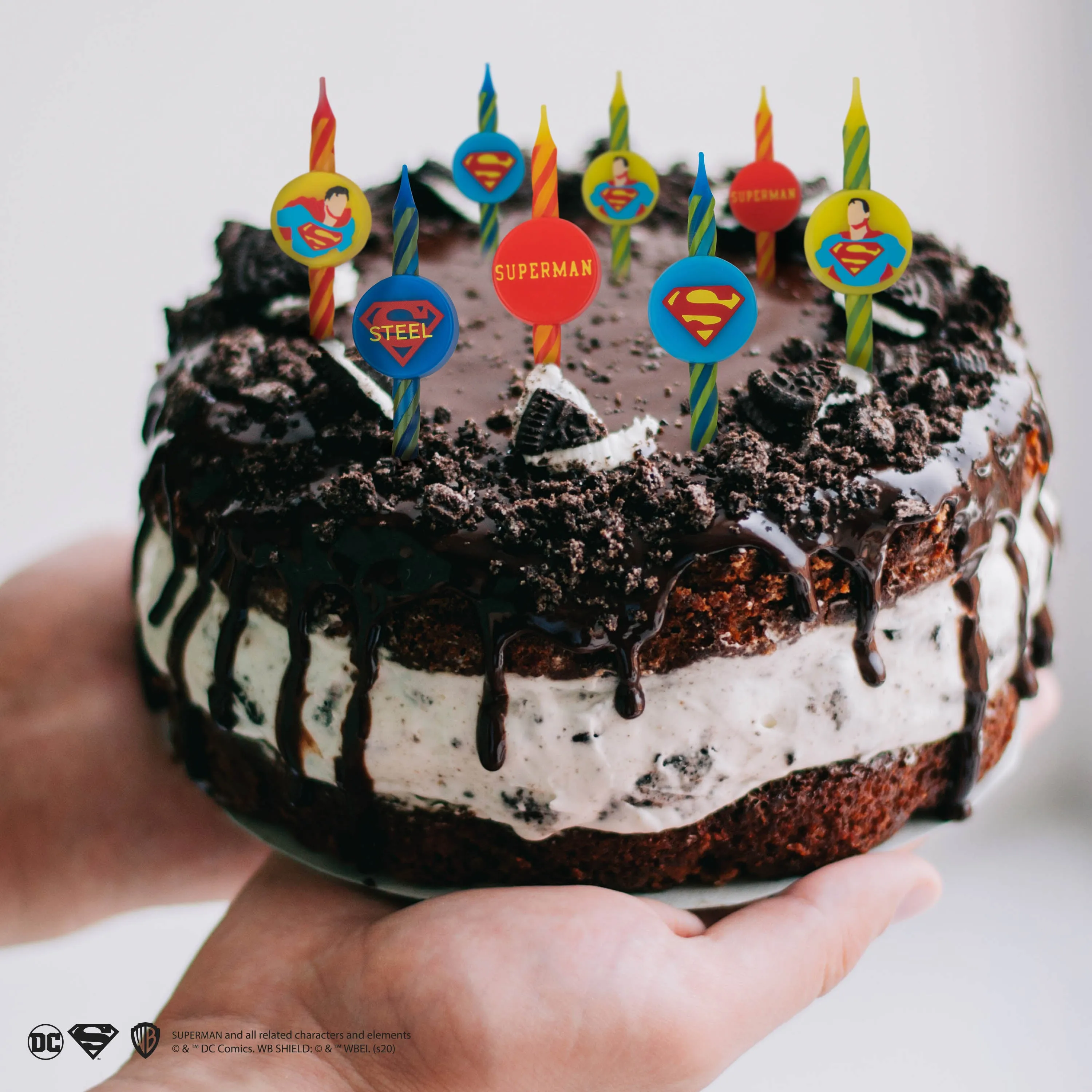 *Set of 10 Superman Birthday Candles*