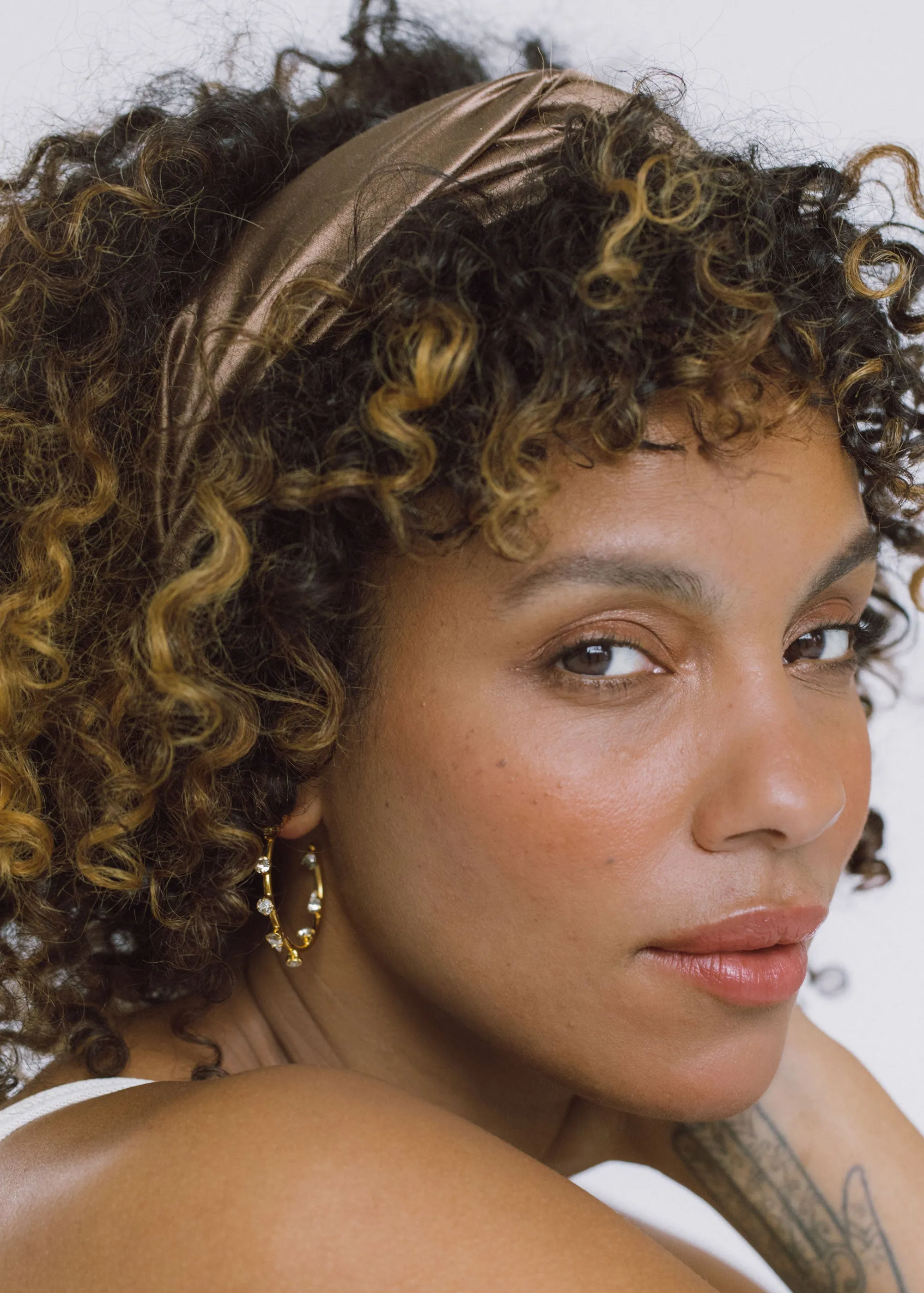 Twist Headband in Silk Satin -- Cappuccino